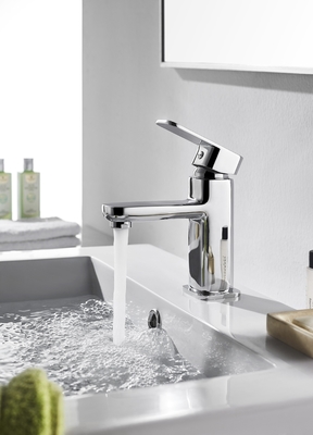 Moderner Einhand-Waschbecken-Hahn Messing-Badezimmer-Hahn